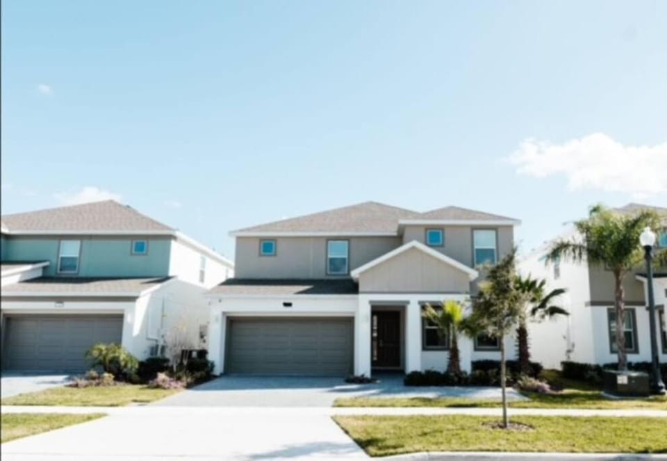 Magical 8 Room 6 bath Family House - Disney Haven! House in Kissimmee