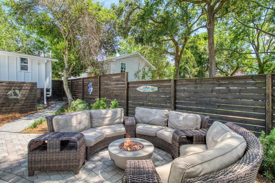 116 E Hudson - Heaven's Folly - Private Pool - Central Location House in Folly Beach