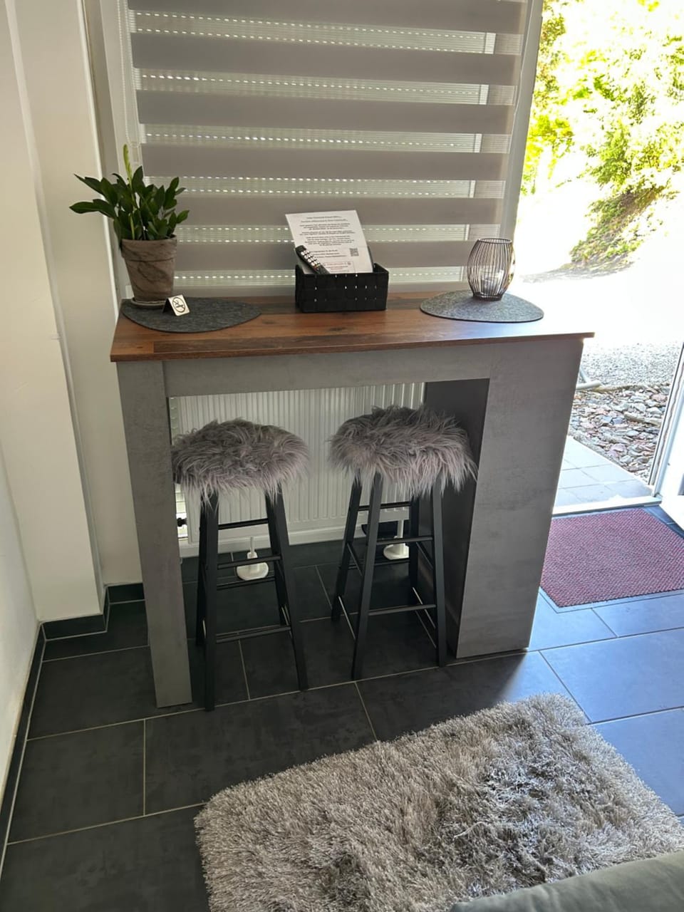 Seating area