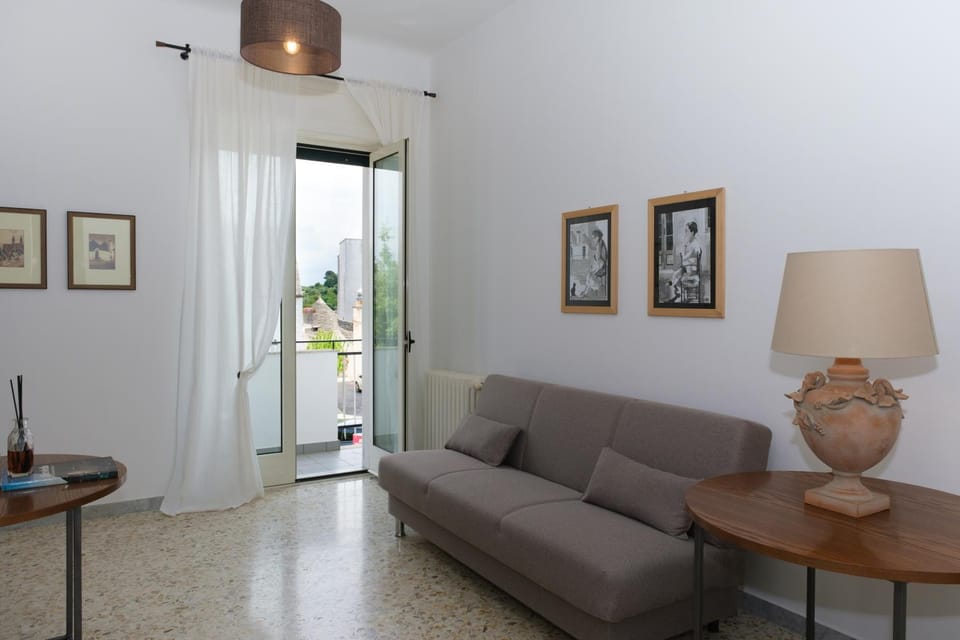 La finestra sui trulli Bed and Breakfast in Province of Taranto