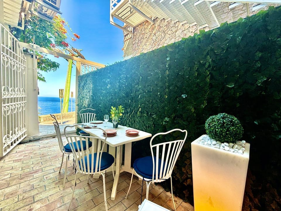 Patio, View (from property/room), Dining area