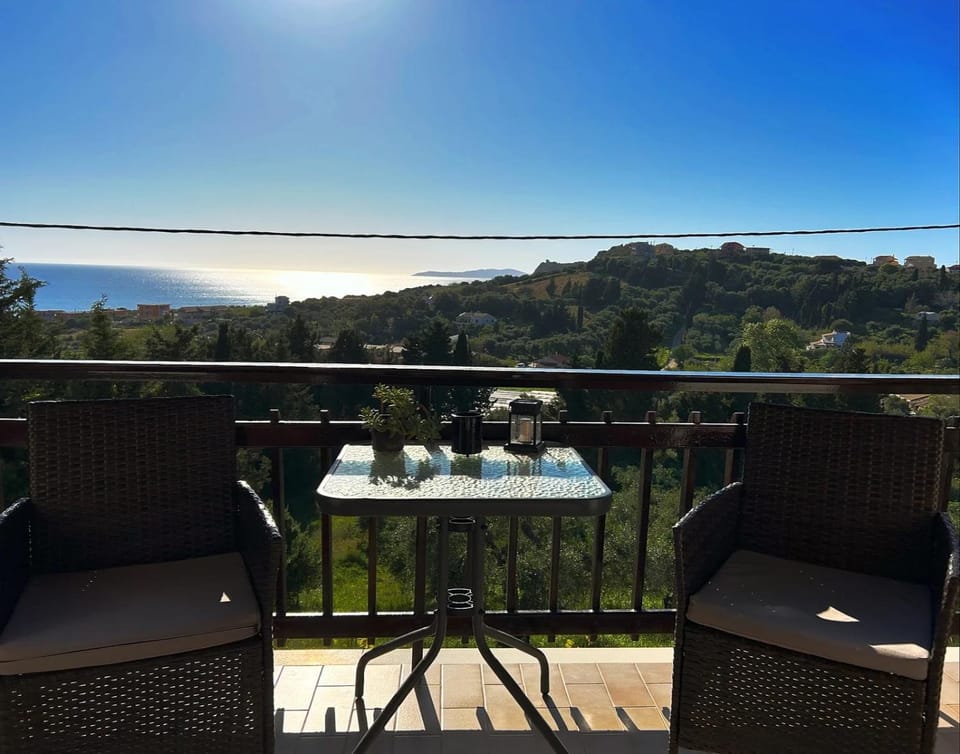 View (from property/room), Balcony/Terrace, Sea view