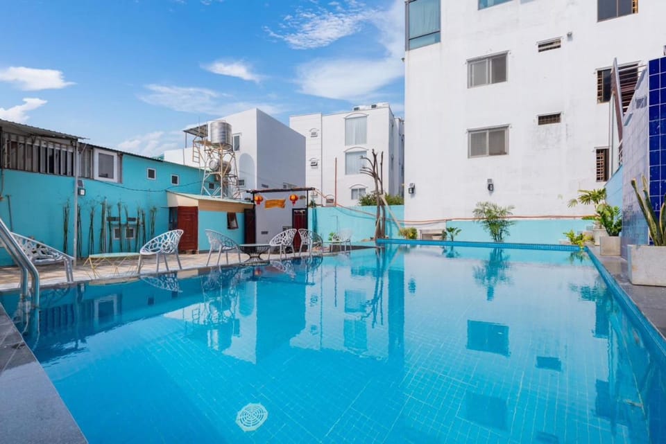 Property building, Beach, Beach, Swimming pool