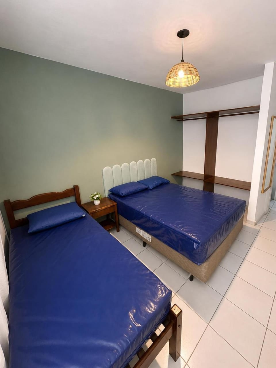 Bed, Photo of the whole room, Bedroom, air conditioner