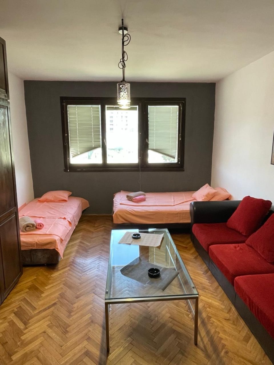 Bed, Living room, Photo of the whole room, Seating area, Bedroom