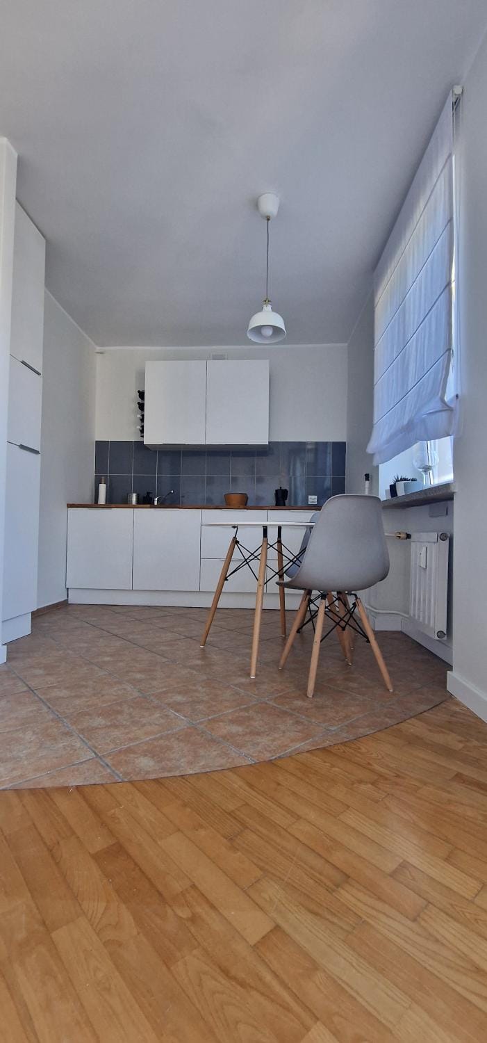 Kitchen or kitchenette, Communal kitchen, stove, kitchen, kitchen