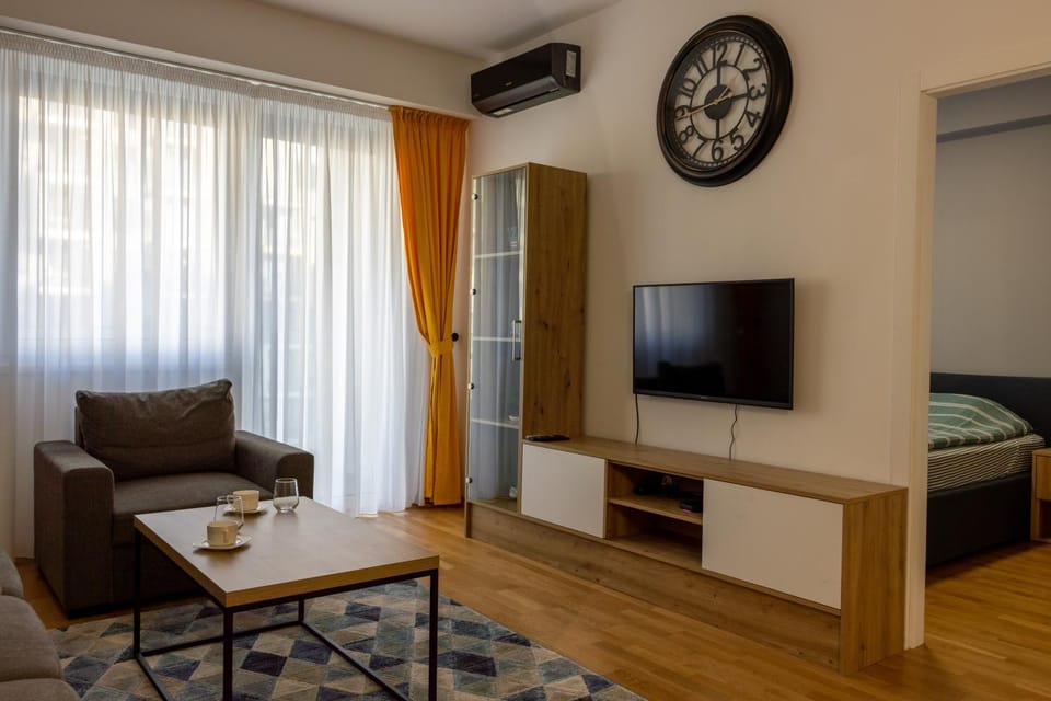 Living room, air conditioner