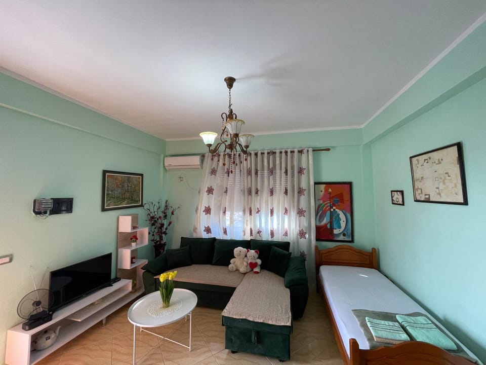 Garden House Apartment in Vlorë