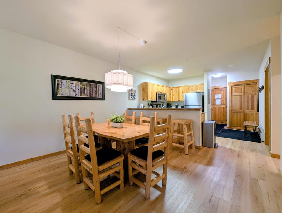 Tenderfoot Lodge 2636 by SummitCove Lodging in Colorado House in Keystone