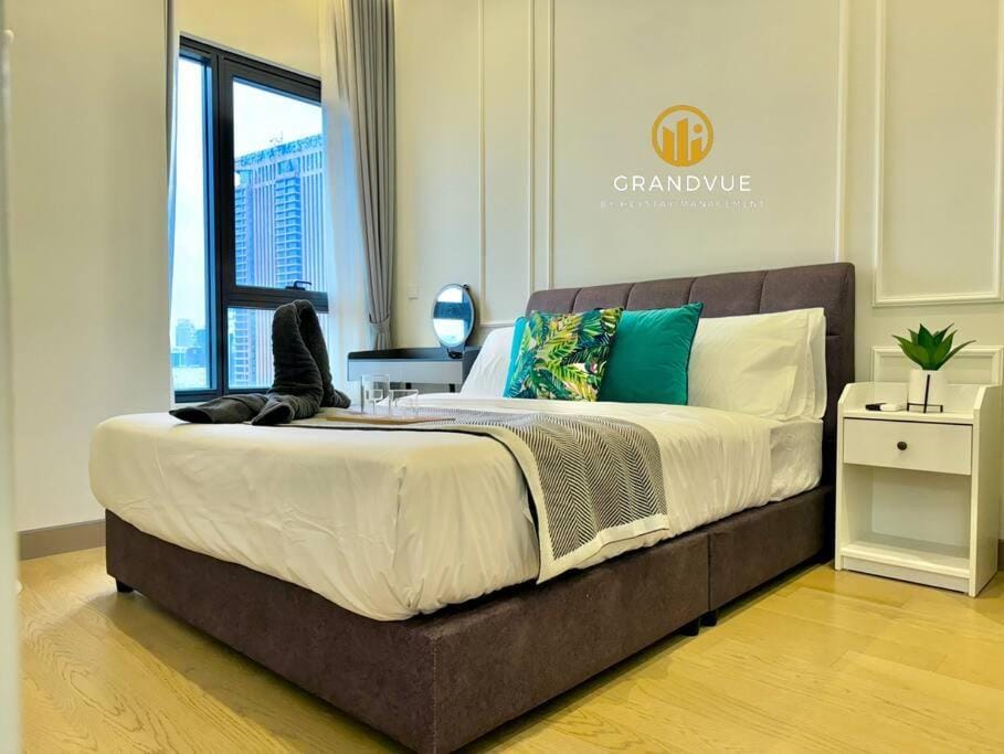 Lucentia BukitBintang KlccView InfinityPool By HeyStay Management Apartment in Federal Territory of Kuala Lumpur