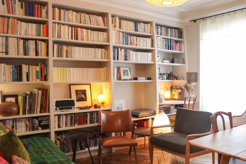Cozy nest near the Marais Apartment in Paris