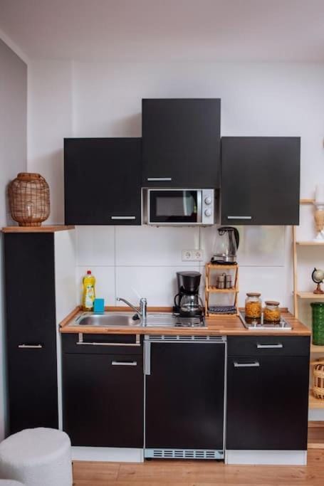 sunny & cozy - Netflix - WIFI - City - 4 Person Apartment in Essen