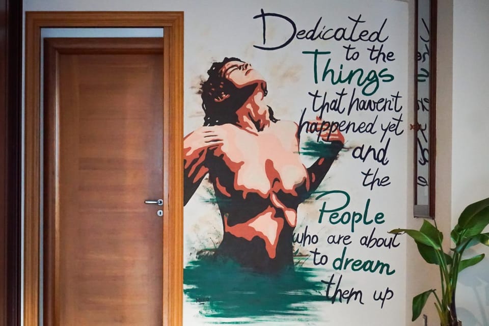 Communal lounge/ TV room