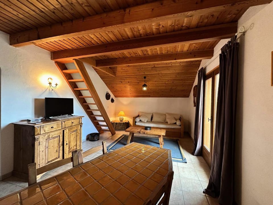 Résidence Le Coup De Sabre - LE COUP DE SABRE MAE-0011 Apartment in Piedmont