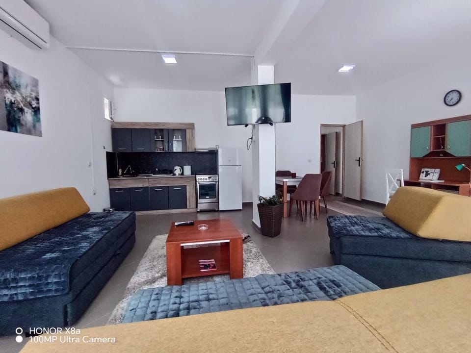 Apartman predah Vranje FREE PARKING U SKLOPU JEDINICE Apartment in Serbia