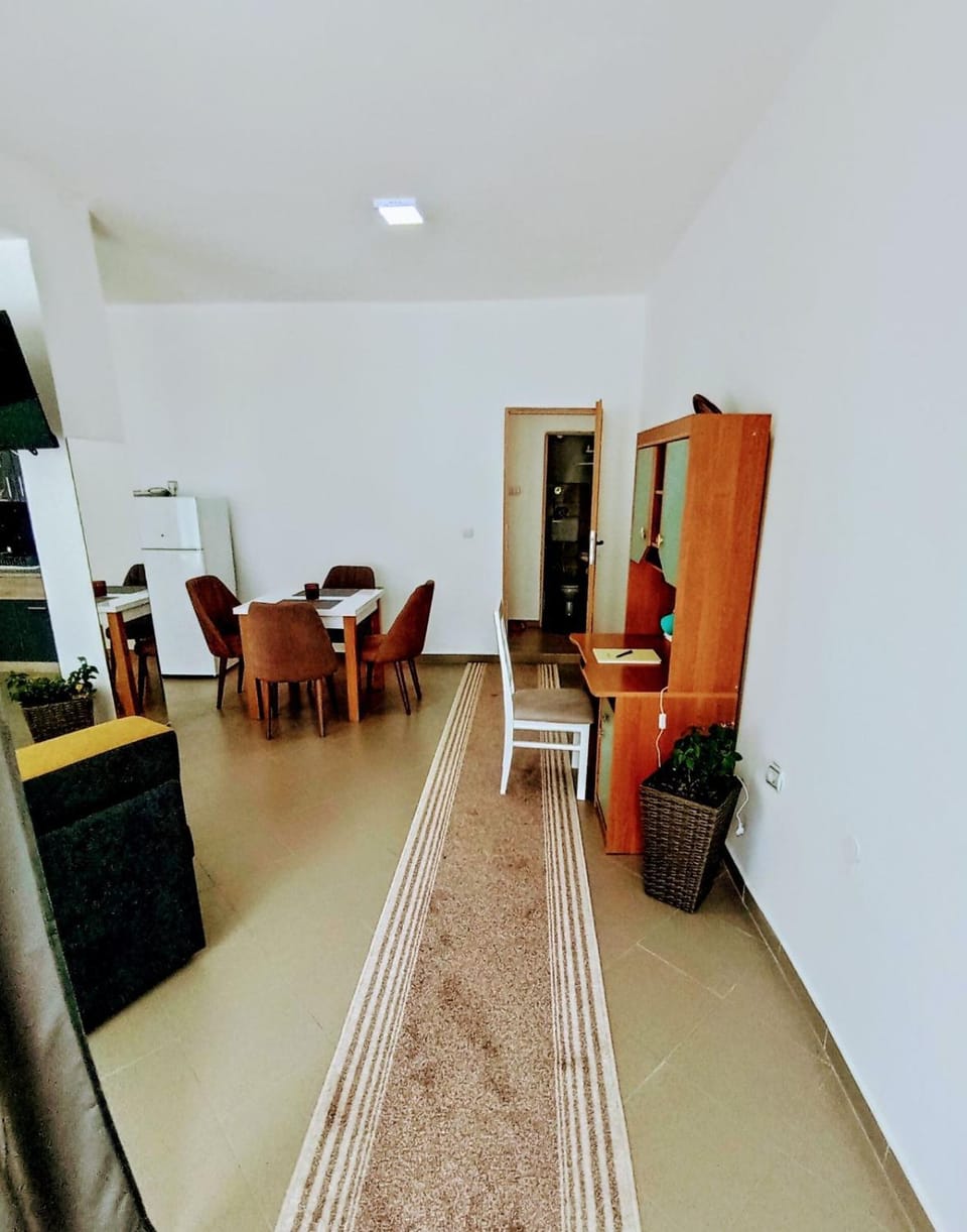 Apartman predah Vranje FREE PARKING U SKLOPU JEDINICE Apartment in Serbia