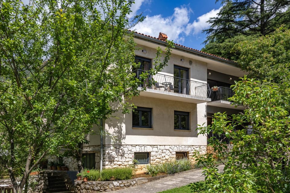 Property building, Garden