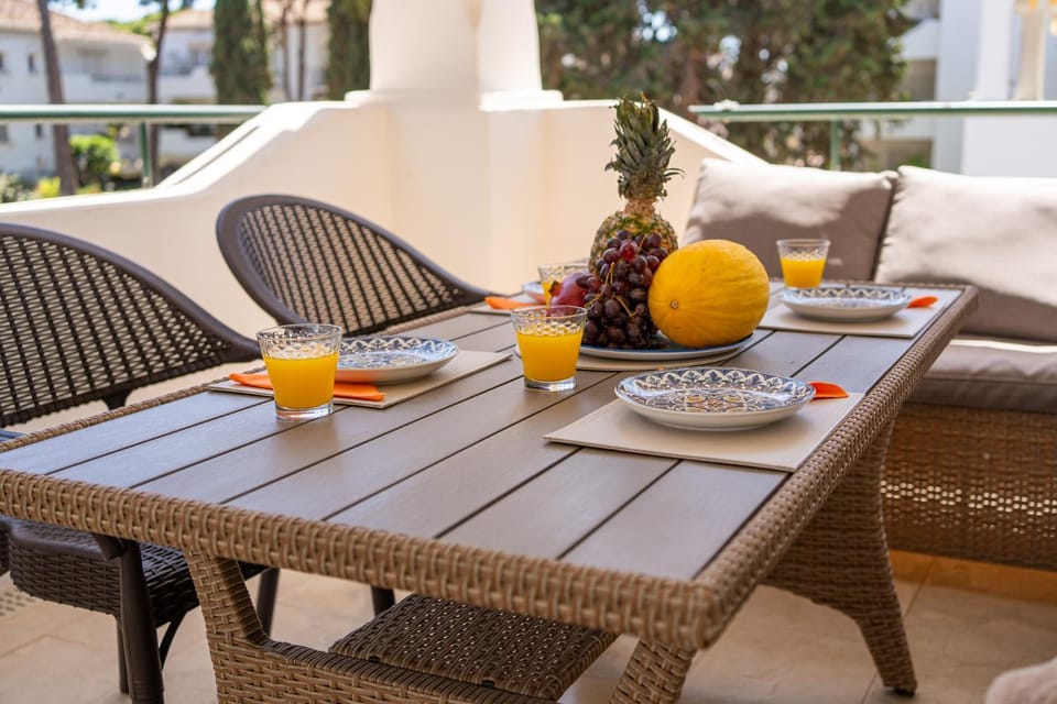 Balcony/Terrace, Seating area, Dining area, Breakfast