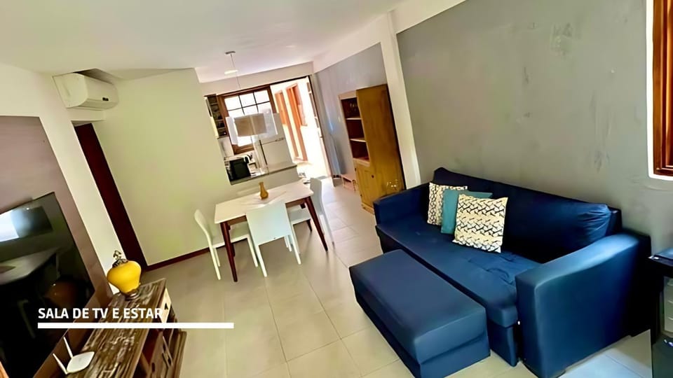 Communal lounge/ TV room, Bed, Living room