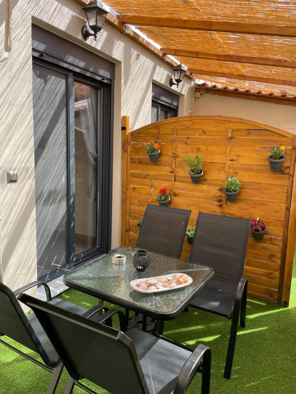 S&J Luxury Apartments House in Halkidiki