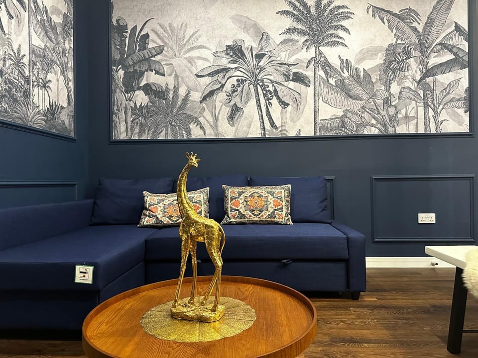 Living room, Decorative detail, Seating area