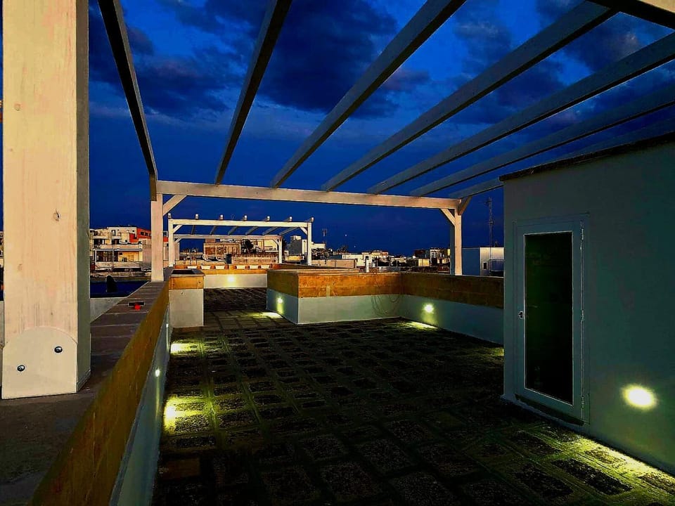 View (from property/room), Balcony/Terrace