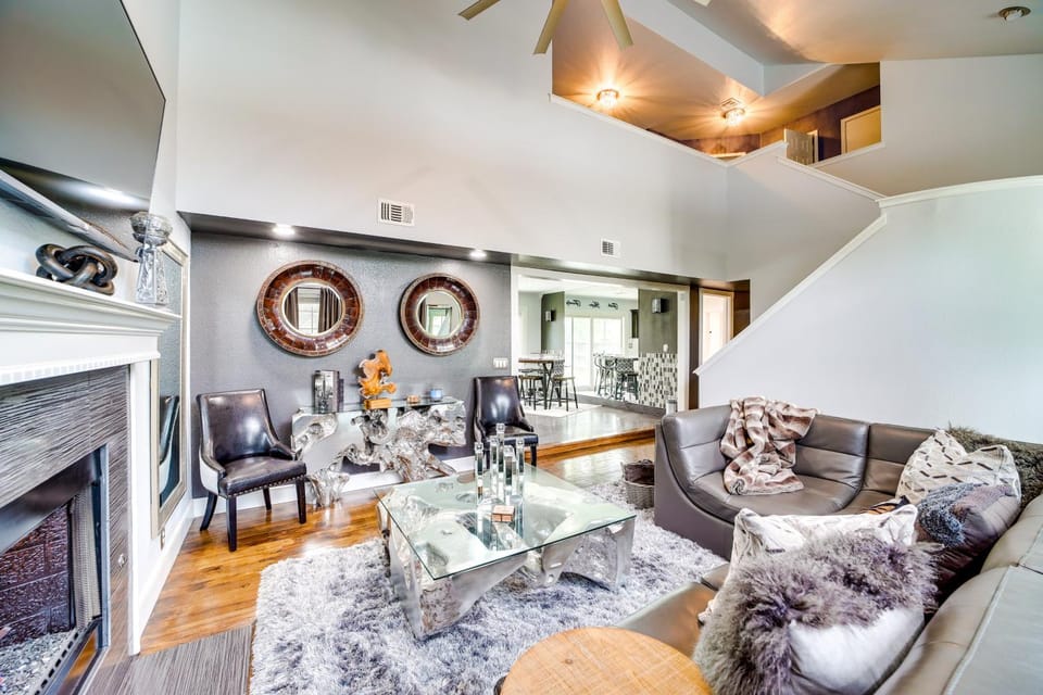 'Peace & Tranquility': Home 2 Mi to Dtwn Tulsa! House in Tulsa