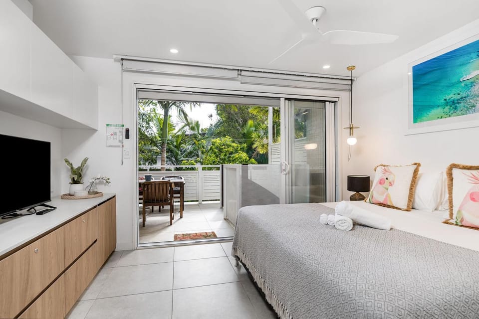 TV and multimedia, Evening entertainment, Bedroom