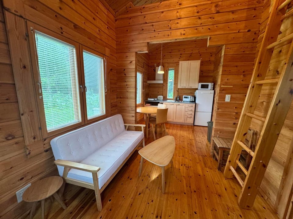 Haku Cottage - Pippu Mountain - Ski-in Ski-out House in Hokkaido Prefecture
