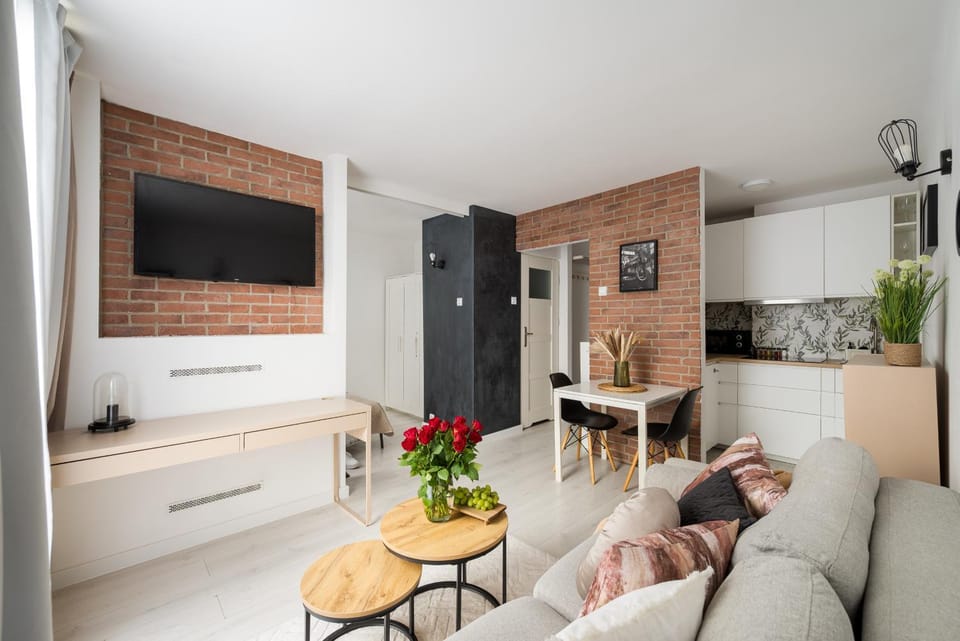 TV and multimedia, Kitchen or kitchenette, Living room, Seating area, Dining area, pet friendly, stove