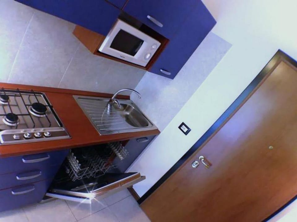 Property building, Hot Tub, Swimming pool