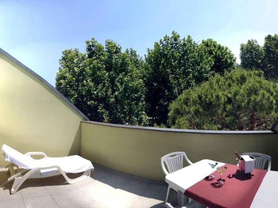 Balcony/Terrace, Balcony/Terrace
