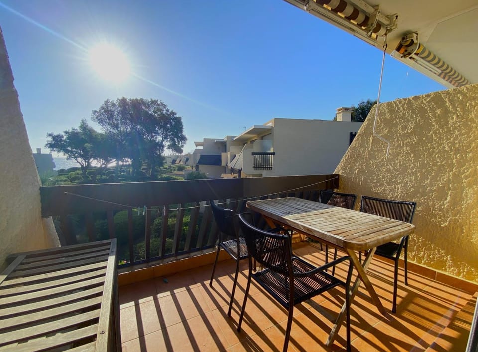 View (from property/room), Balcony/Terrace, Sea view