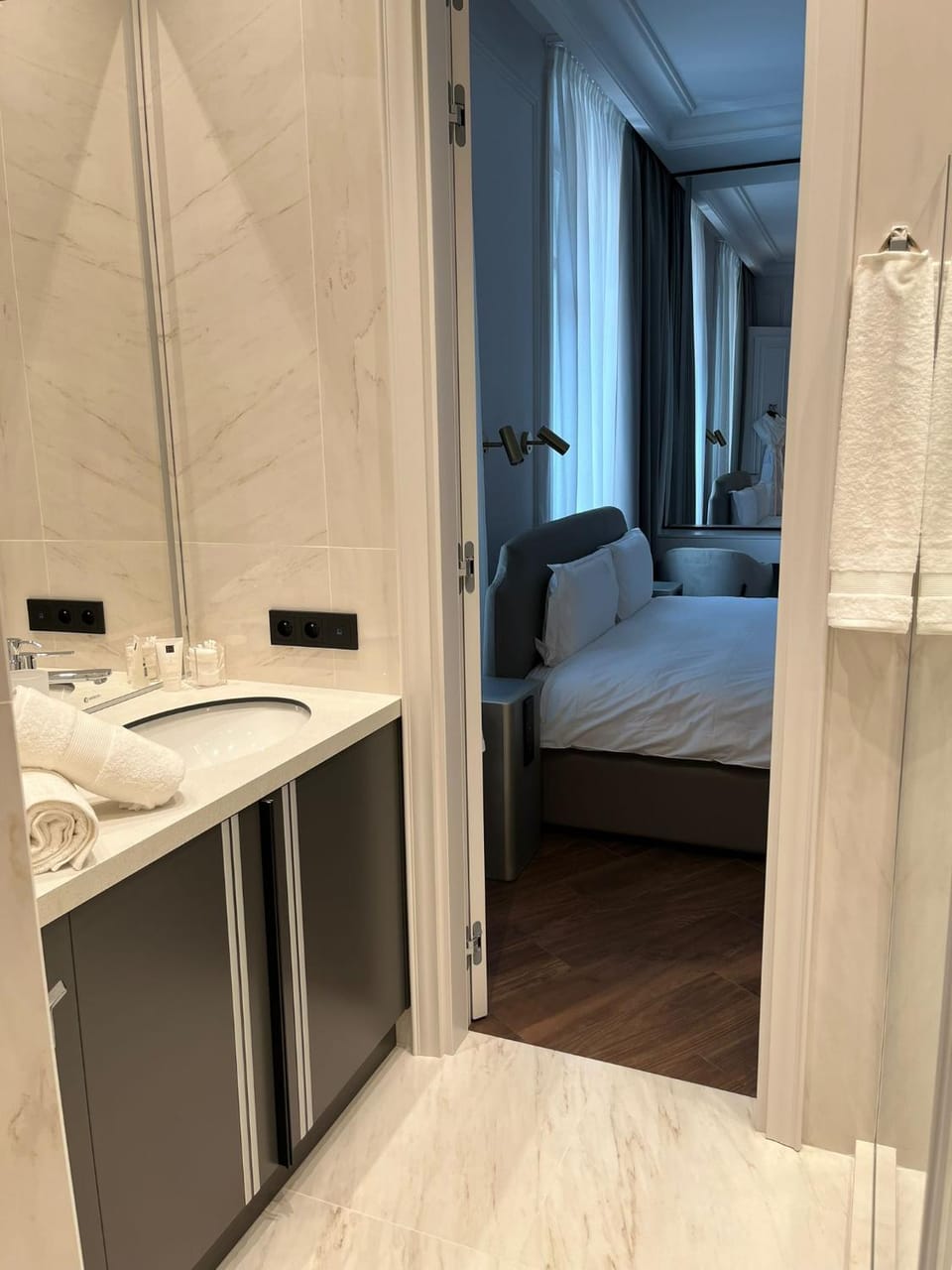 Apartments in the old town Apartment in Cannes
