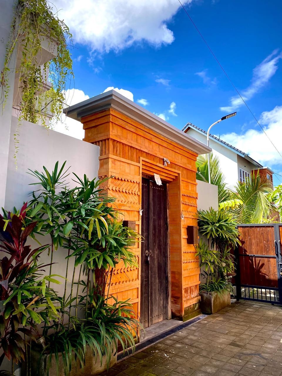 Umah MaDeWi Villa in North Kuta