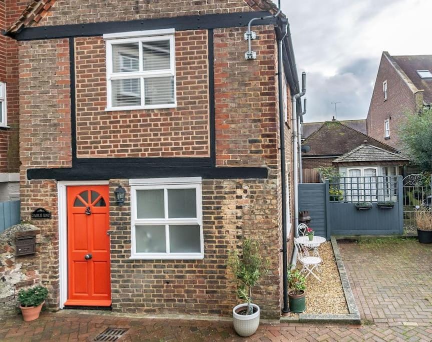 Gable End Apartment in Arundel