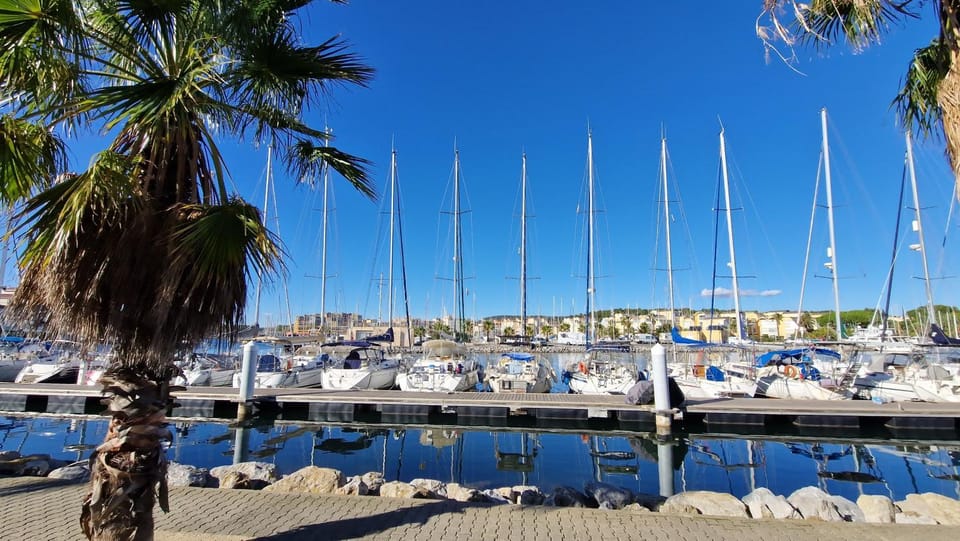 Studio face au port, Place de parking, Boite à clés Apartment in Gruissan