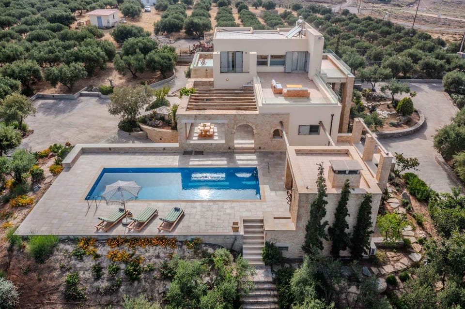 Property building, Bird's eye view