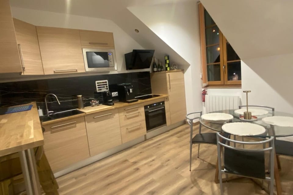 19A - The Seventh Heaven cocoon lover Apartment in Nouvelle-Aquitaine