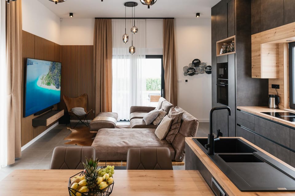TV and multimedia, Living room, kitchen