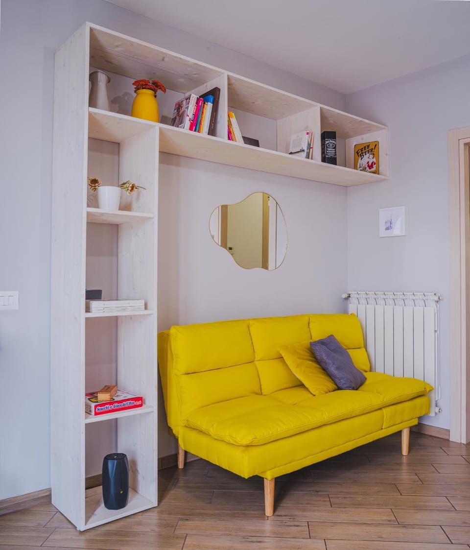 Library, Living room, Seating area