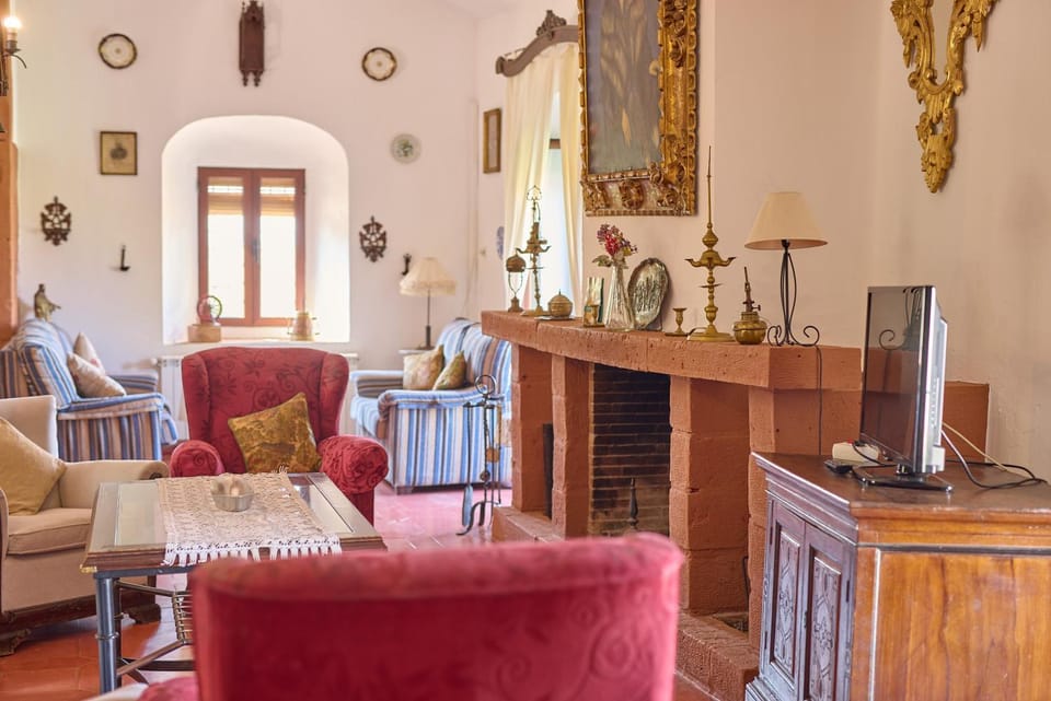 Property building, Living room