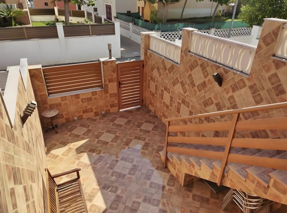 Adosado con piscina y parking House in Benicàssim