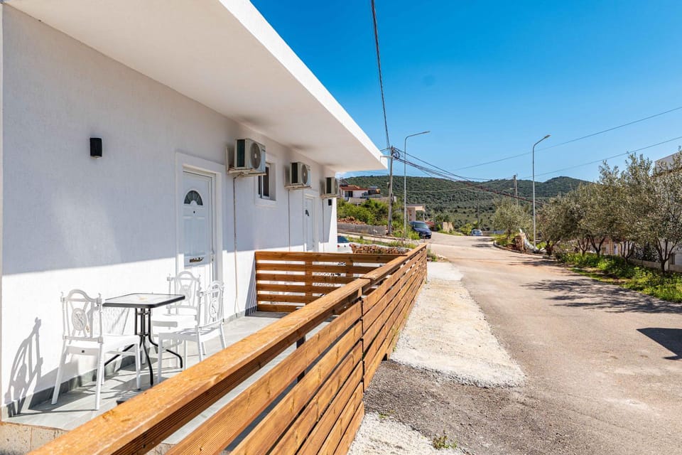 Twins Apartments Apartment in Ksamil