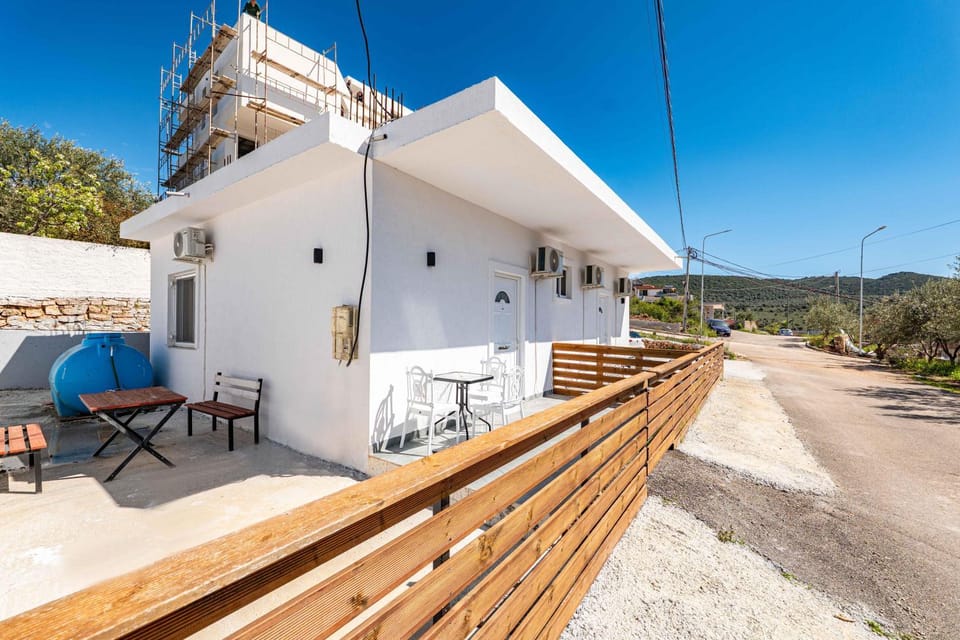 Twins Apartments Apartment in Ksamil