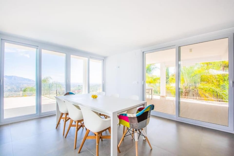 Natural landscape, Dining area