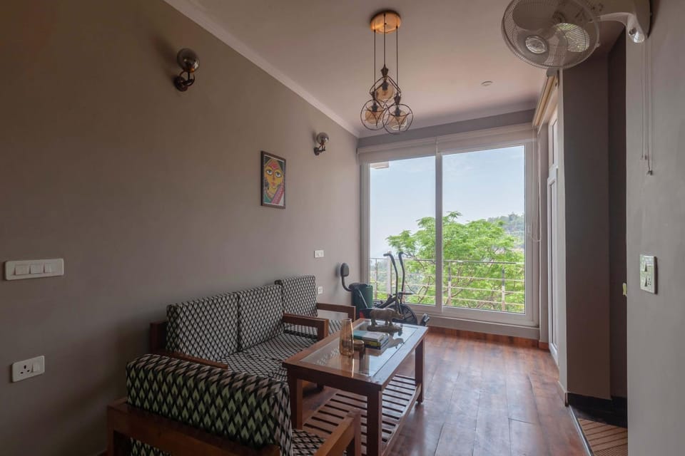 Natural landscape, Living room, Seating area, Dining area, Mountain view