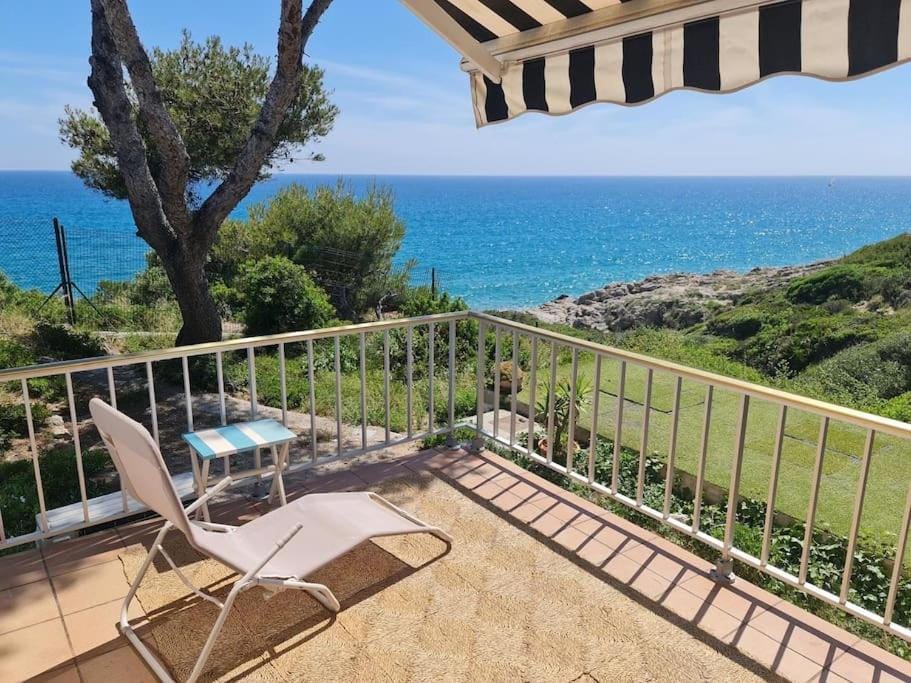 Day, Natural landscape, Balcony/Terrace, Dining area, Sea view
