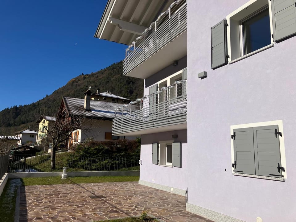 Property building, Inner courtyard view