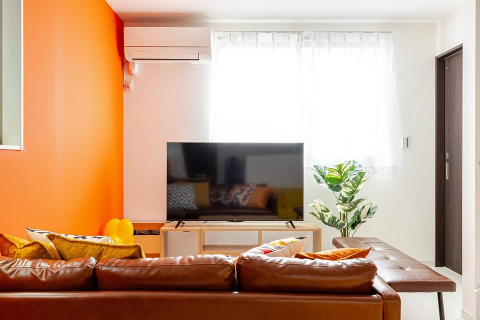 Good access 3LDK 15 people! Spacious room Apartment in Japan